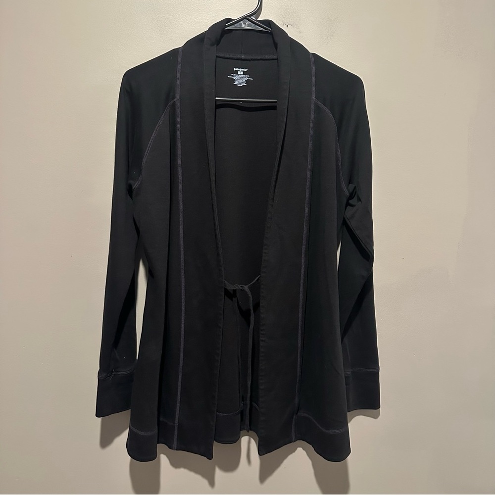 Patagonia Vataliti Wrap Womens Small Yoga Long Sleeve Black Soft
